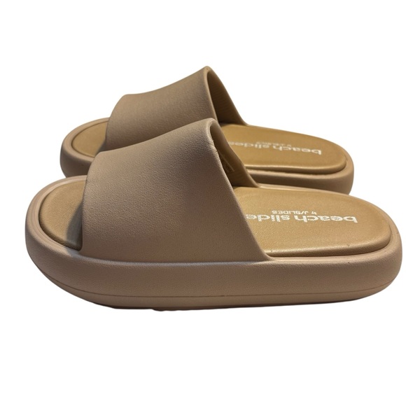 NEW Beach Slides by J Slides Sandals Size 7 Tan Beige EVA Squish Pool Slides - Picture 3 of 10